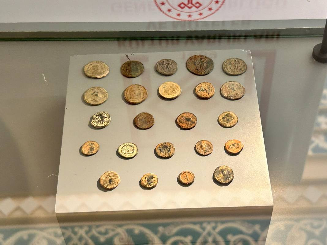 ABD’den Türkiye’ye tarihi iade! Roma’nın hazinesi Anadolu’ya geri döndü: 83 sikke vatanında - Resim: 2